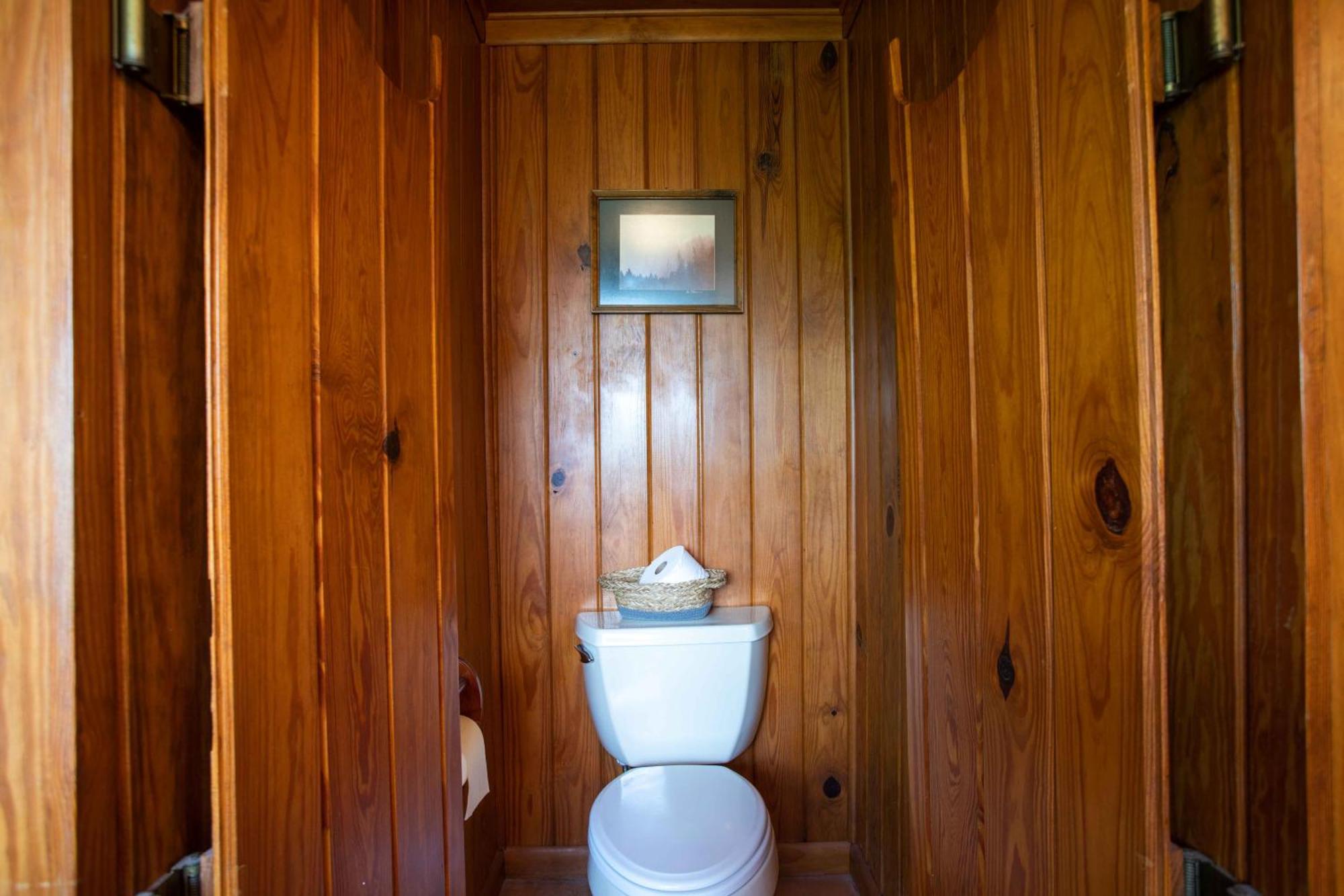 River Ridge Bandera Cabin Exterior photo
